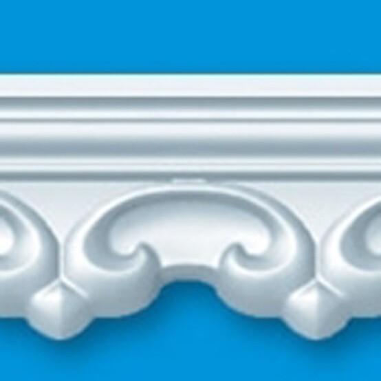 Плинтус инжекц. 13023 1.3м (70) (28*42) Н