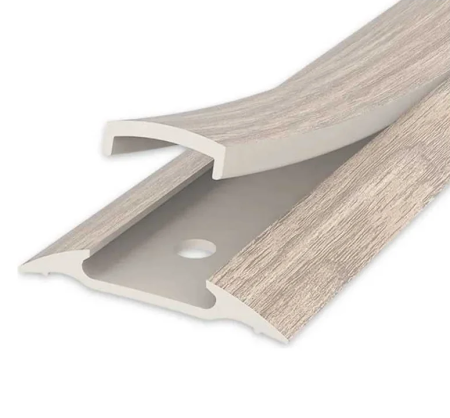 203 Порог с монтажным каналом 900/42 Дуб беленый