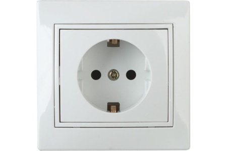 Розетка Intro Plano 1-202-01 с заземлением 2P+E Schuko, 16А-250В, IP20, СУ, белый