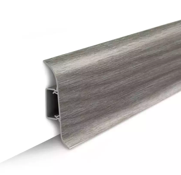 210 - Плинтус Дуб Пепельный